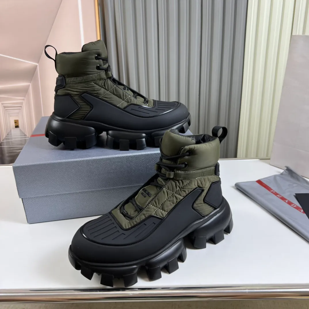 Men's shoes 💰620💰 [PRADA] Autumn and winter hot men's shoes shipped 👏Official website synchronized ⬆️Original fly-knit film fabric + cowhide lining, 1⃣️:1⃣️reproduction, original sole, 38-45 (45. Customized, non-refundable)